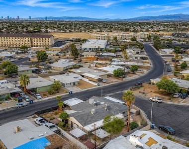 5185 Sun Valley Drive - Photo Thumbnail 60