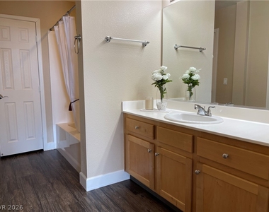 83 E Agate Avenue - Photo Thumbnail 8