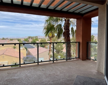83 E Agate Avenue - Photo Thumbnail 5