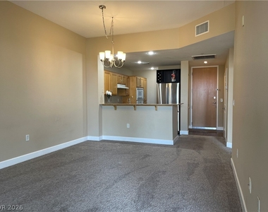83 E Agate Avenue - Photo Thumbnail 13