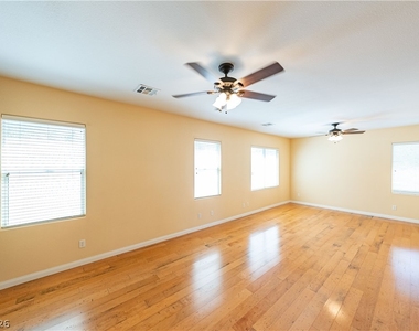 398 Washtenaw Street - Photo Thumbnail 16