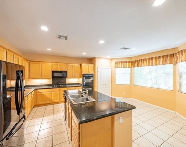 398 Washtenaw Street - Photo Thumbnail 5