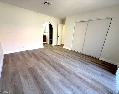 1856 N Decatur Boulevard - Photo Thumbnail 16