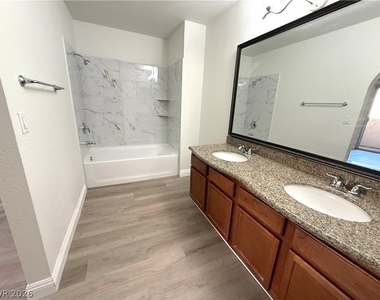 1856 N Decatur Boulevard - Photo Thumbnail 13