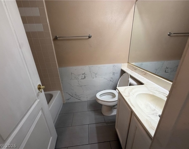 2381 Goldfire Circle - Photo Thumbnail 9