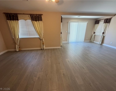 2381 Goldfire Circle - Photo Thumbnail 27