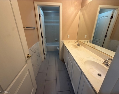 2381 Goldfire Circle - Photo Thumbnail 23