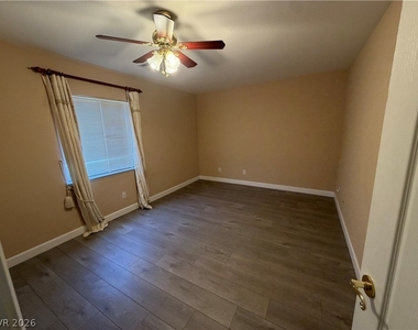 2381 Goldfire Circle - Photo Thumbnail 25