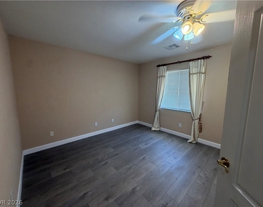 2381 Goldfire Circle - Photo Thumbnail 26