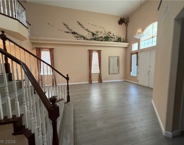 2381 Goldfire Circle - Photo Thumbnail 11