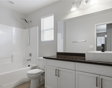 8910 Marble Light Avenue - Photo Thumbnail 22