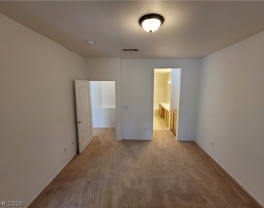 2325 Windmill Parkway - Photo Thumbnail 13