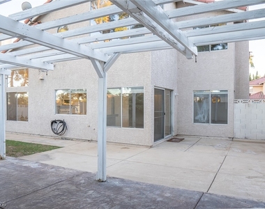 7608 Botany Bay Drive - Photo Thumbnail 15