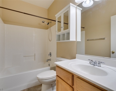 6840 Frances Celia Avenue - Photo Thumbnail 24