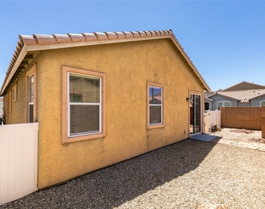 6840 Frances Celia Avenue - Photo Thumbnail 35