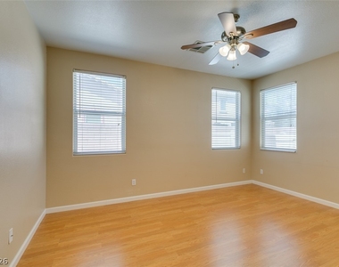 6840 Frances Celia Avenue - Photo Thumbnail 25