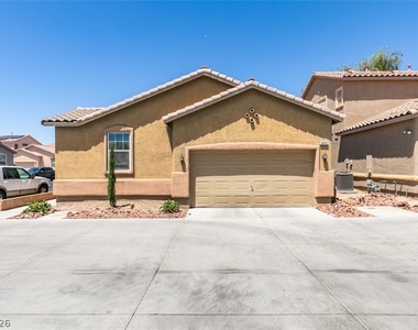 6840 Frances Celia Avenue - Photo Thumbnail 3