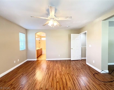 10243 Midnight Glow Court - Photo Thumbnail 13