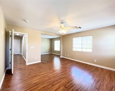 10243 Midnight Glow Court - Photo Thumbnail 25