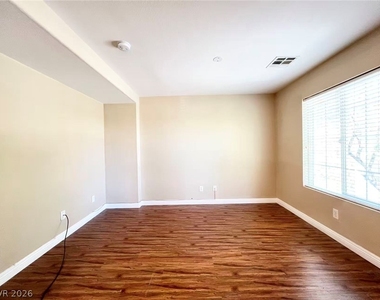 10243 Midnight Glow Court - Photo Thumbnail 15