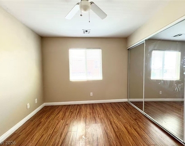 10243 Midnight Glow Court - Photo Thumbnail 22