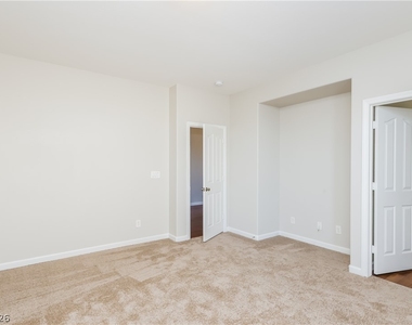 9308 Clear Day Lane - Photo Thumbnail 11