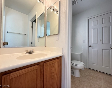 10452 Mihela Avenue - Photo Thumbnail 12