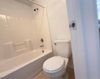 10452 Mihela Avenue - Photo Thumbnail 20