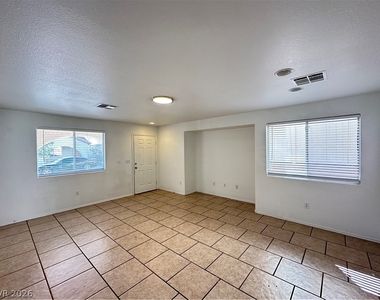 10452 Mihela Avenue - Photo Thumbnail 3