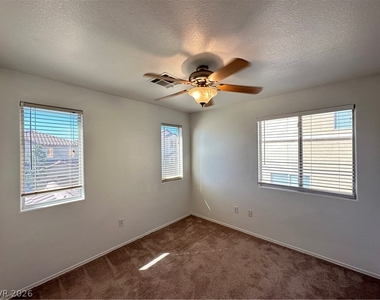 10452 Mihela Avenue - Photo Thumbnail 15