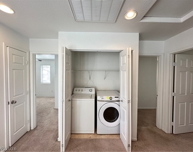 10452 Mihela Avenue - Photo Thumbnail 9