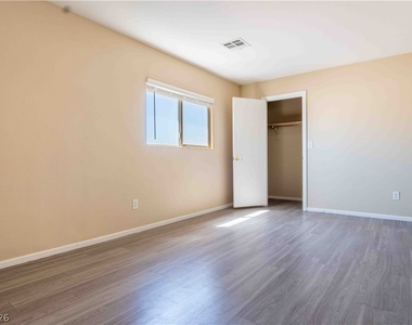 5558 Rollins Street - Photo Thumbnail 10