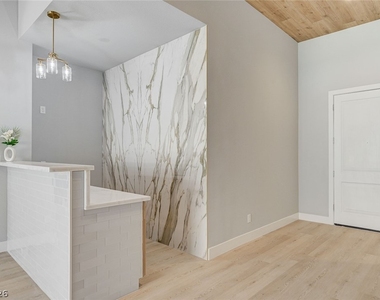 131 Robledo Street - Photo Thumbnail 13