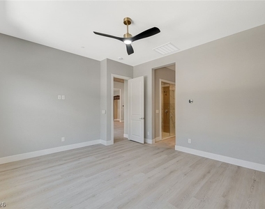 131 Robledo Street - Photo Thumbnail 28