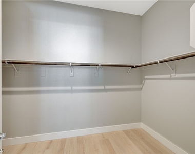 131 Robledo Street - Photo Thumbnail 33