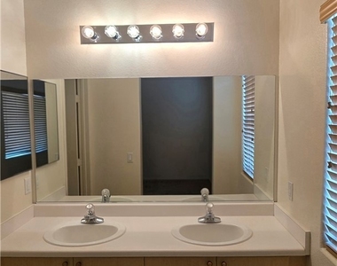 8832 Roping Rodeo Avenue - Photo Thumbnail 7