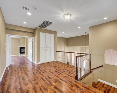229 N Buteo Woods Lane - Photo Thumbnail 46