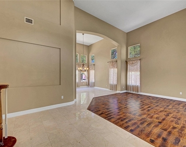 229 N Buteo Woods Lane - Photo Thumbnail 11