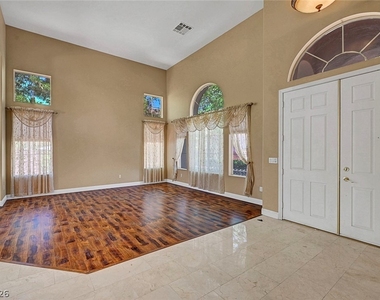229 N Buteo Woods Lane - Photo Thumbnail 15