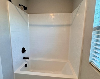 7461 Opal Star Street - Photo Thumbnail 26