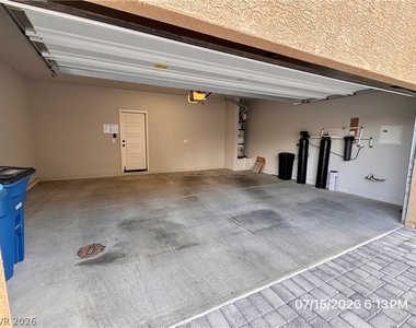 7461 Opal Star Street - Photo Thumbnail 33