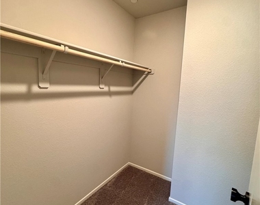7461 Opal Star Street - Photo Thumbnail 31