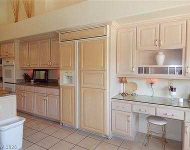 1320 Crystal Valley Drive - Photo Thumbnail 5