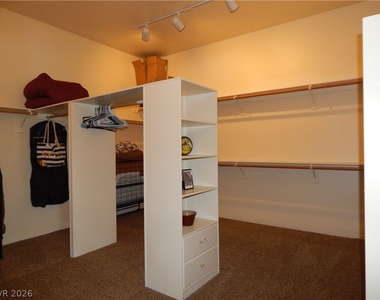 1320 Crystal Valley Drive - Photo Thumbnail 16