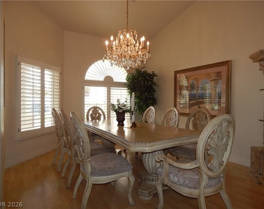 1320 Crystal Valley Drive - Photo Thumbnail 3