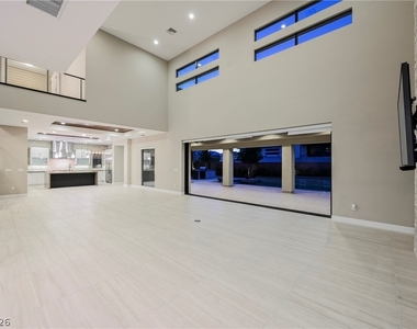 11460 Ruby Falls Way - Photo Thumbnail 74