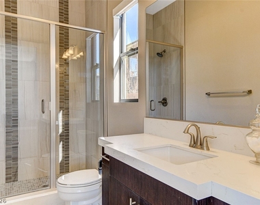 11460 Ruby Falls Way - Photo Thumbnail 16