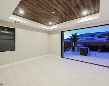 11460 Ruby Falls Way - Photo Thumbnail 75