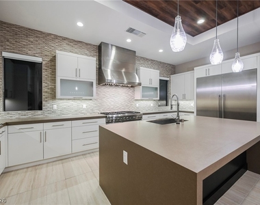 11460 Ruby Falls Way - Photo Thumbnail 66
