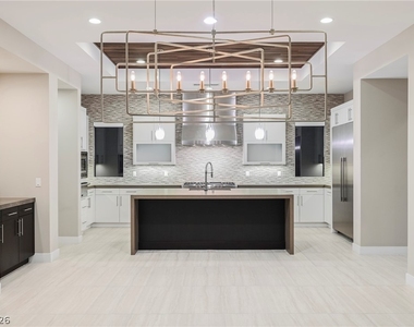 11460 Ruby Falls Way - Photo Thumbnail 62